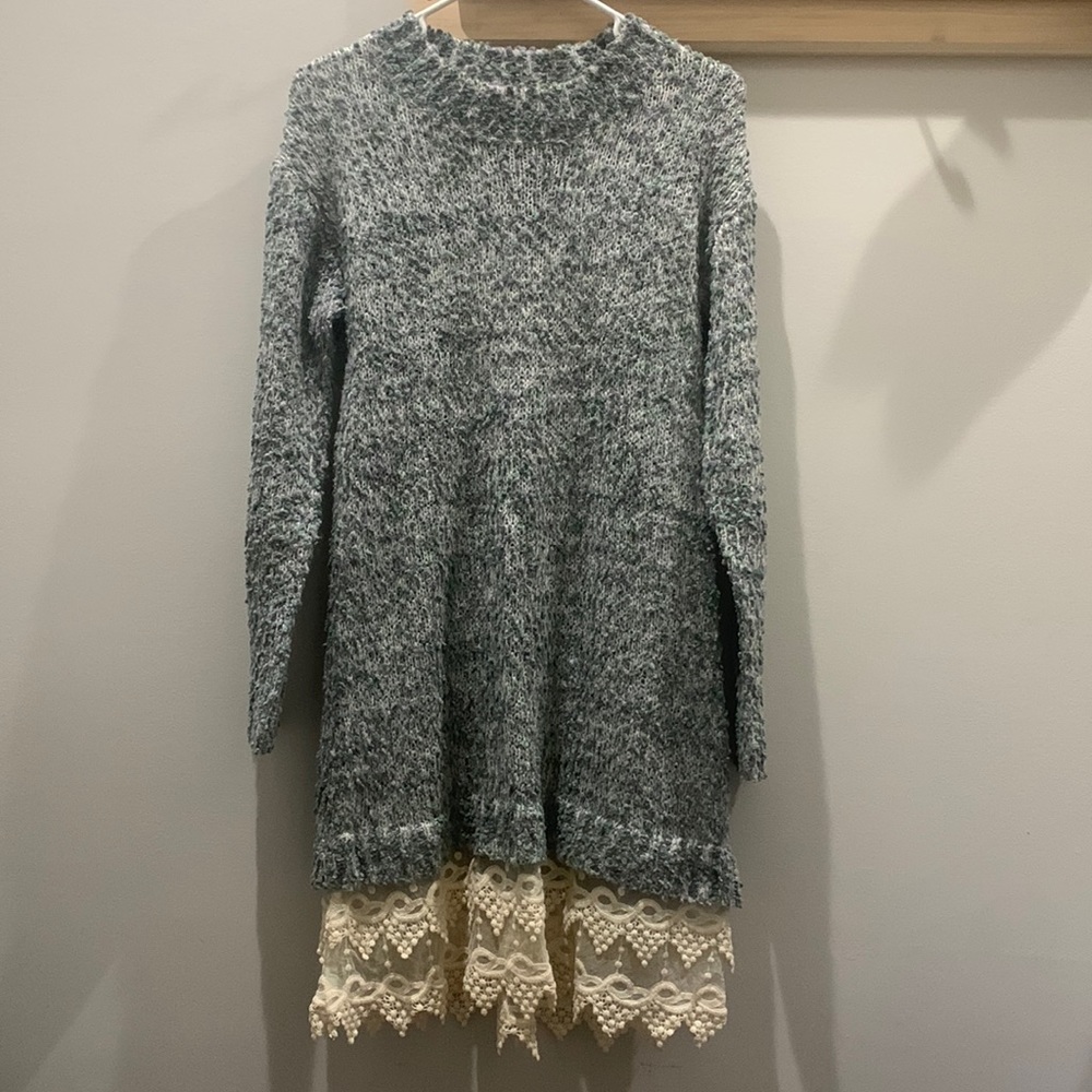 Ryu, S/M, different shades of green and blue w/cream lace bottom. 70% polyester